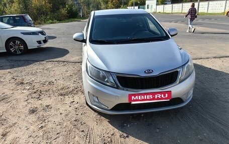 KIA Rio III рестайлинг, 2013 год, 995 000 рублей, 2 фотография
