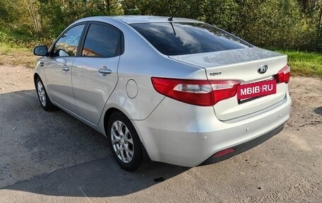 KIA Rio III рестайлинг, 2013 год, 995 000 рублей, 7 фотография