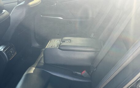 Toyota Camry, 2017 год, 1 690 000 рублей, 6 фотография