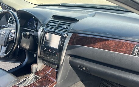 Toyota Camry, 2017 год, 1 690 000 рублей, 9 фотография