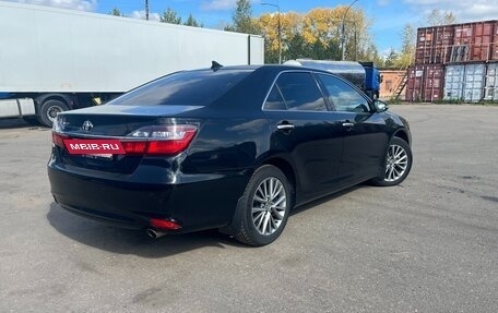 Toyota Camry, 2017 год, 1 690 000 рублей, 3 фотография