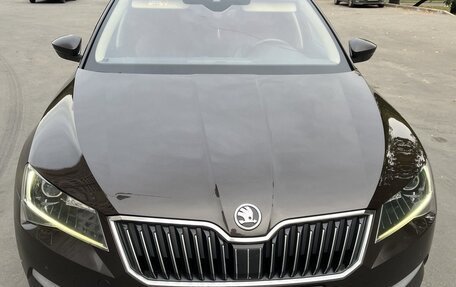 Skoda Superb III рестайлинг, 2016 год, 1 750 000 рублей, 4 фотография