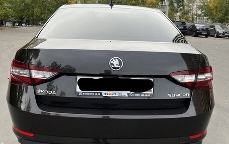 Skoda Superb III рестайлинг, 2016 год, 1 750 000 рублей, 3 фотография