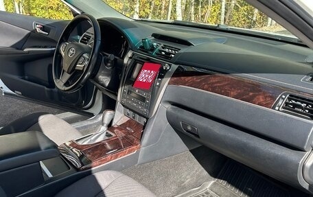 Toyota Camry, 2016 год, 2 200 000 рублей, 6 фотография
