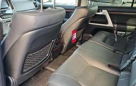 Toyota Land Cruiser 200, 2020 год, 7 500 000 рублей, 6 фотография