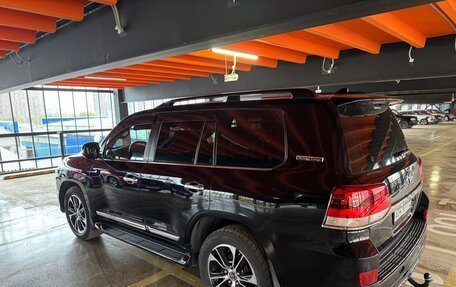 Toyota Land Cruiser 200, 2018 год, 7 700 000 рублей, 5 фотография