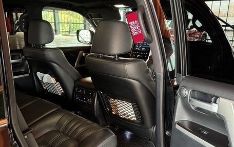 Toyota Land Cruiser 200, 2018 год, 7 700 000 рублей, 19 фотография