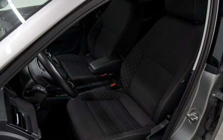 Skoda Rapid II, 2022 год, 1 739 000 рублей, 14 фотография