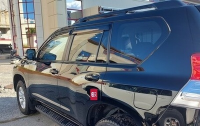 Toyota Land Cruiser Prado 150 рестайлинг 2, 2013 год, 2 800 000 рублей, 1 фотография