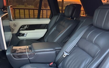 Land Rover Range Rover IV рестайлинг, 2019 год, 11 500 000 рублей, 16 фотография