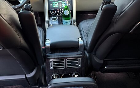 Land Rover Range Rover IV рестайлинг, 2019 год, 11 500 000 рублей, 17 фотография