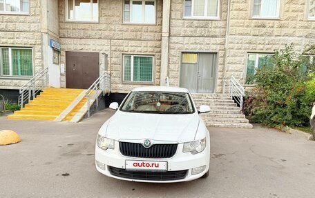 Skoda Superb III рестайлинг, 2012 год, 1 200 000 рублей, 7 фотография