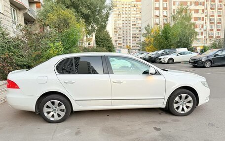 Skoda Superb III рестайлинг, 2012 год, 1 200 000 рублей, 6 фотография