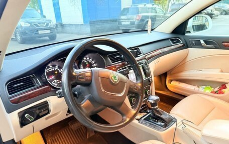 Skoda Superb III рестайлинг, 2012 год, 1 200 000 рублей, 8 фотография
