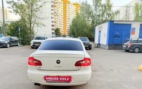Skoda Superb III рестайлинг, 2012 год, 1 200 000 рублей, 4 фотография