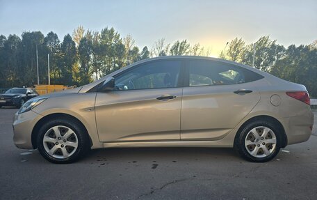 Hyundai Solaris II рестайлинг, 2011 год, 750 000 рублей, 10 фотография