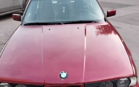 BMW 5 серия, 1992 год, 150 000 рублей, 1 фотография