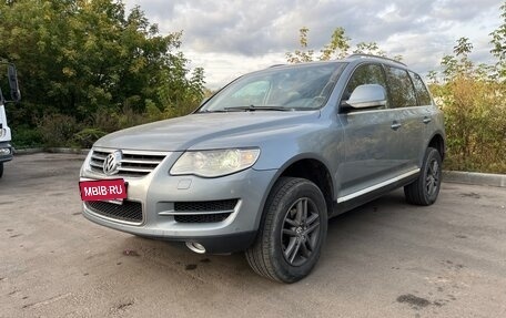 Volkswagen Touareg III, 2009 год, 900 000 рублей, 1 фотография