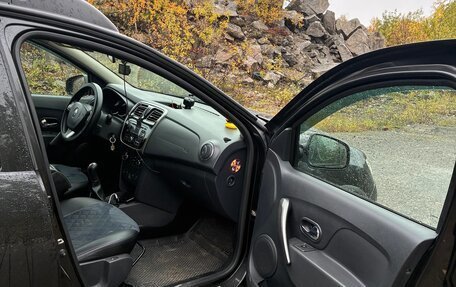 Renault Sandero II рестайлинг, 2016 год, 800 000 рублей, 3 фотография