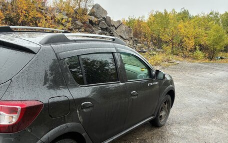 Renault Sandero II рестайлинг, 2016 год, 800 000 рублей, 5 фотография