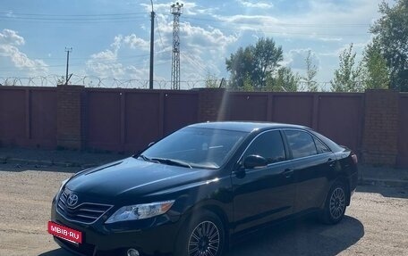Toyota Camry, 2009 год, 1 150 000 рублей, 2 фотография