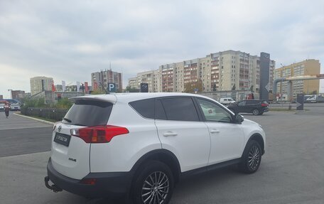 Toyota RAV4, 2014 год, 1 750 000 рублей, 6 фотография