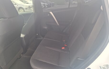 Toyota RAV4, 2014 год, 1 750 000 рублей, 10 фотография