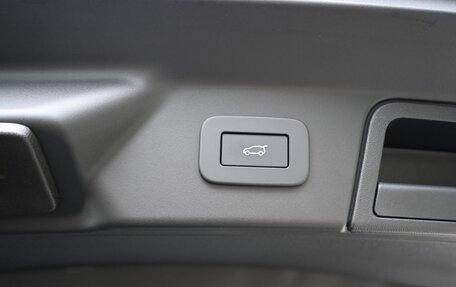 Land Rover Range Rover Velar I, 2025 год, 14 190 000 рублей, 26 фотография