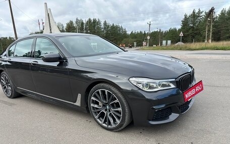 BMW 7 серия, 2017 год, 3 100 000 рублей, 4 фотография