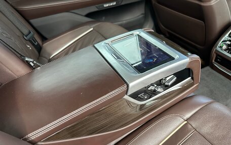 BMW 7 серия, 2017 год, 3 100 000 рублей, 14 фотография