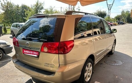 Toyota Sienna II рестайлинг, 2006 год, 1 200 000 рублей, 3 фотография