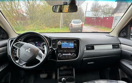 Mitsubishi Outlander III рестайлинг 3, 2012 год, 1 450 000 рублей, 8 фотография