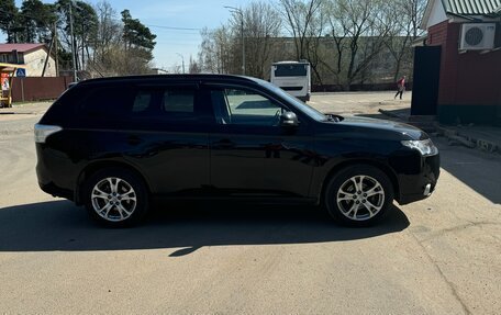 Mitsubishi Outlander III рестайлинг 3, 2012 год, 1 450 000 рублей, 33 фотография