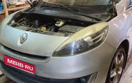 Renault Scenic III, 2012 год, 820 000 рублей, 2 фотография