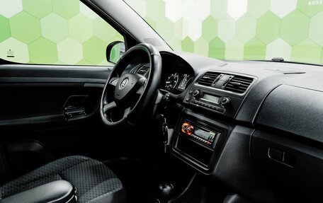 Skoda Roomster, 2013 год, 700 000 рублей, 13 фотография