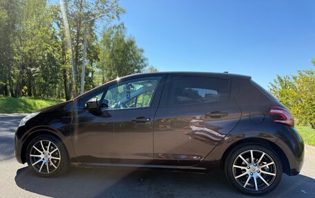 Peugeot 208 II, 2013 год, 740 000 рублей, 10 фотография