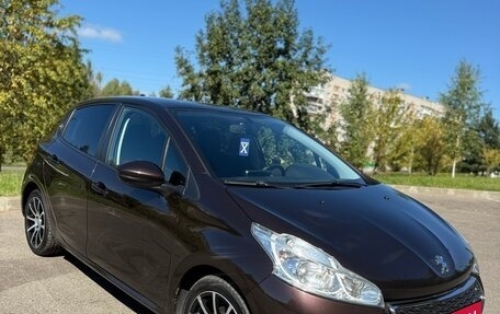 Peugeot 208 II, 2013 год, 740 000 рублей, 2 фотография