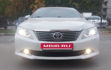 Toyota Camry, 2012 год, 2 040 000 рублей, 9 фотография