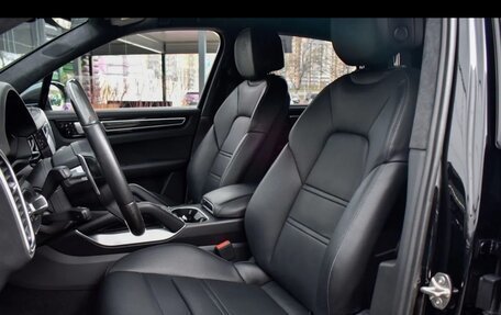 Porsche Cayenne III, 2021 год, 12 000 000 рублей, 8 фотография