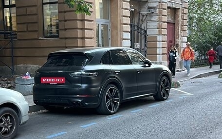 Porsche Cayenne III, 2021 год, 12 000 000 рублей, 28 фотография