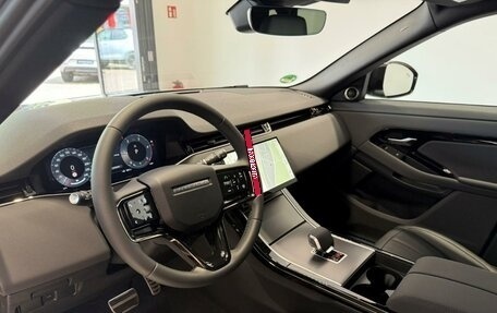 Land Rover Range Rover Evoque II, 2025 год, 10 990 000 рублей, 12 фотография