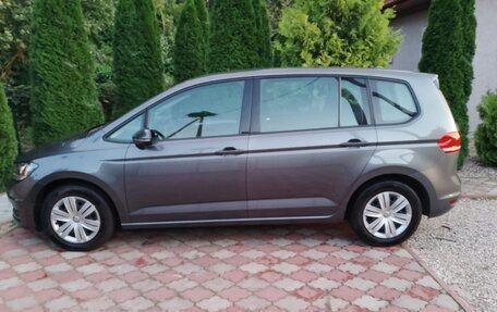 Volkswagen Touran III, 2018 год, 1 430 000 рублей, 9 фотография