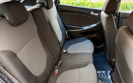Hyundai Solaris II рестайлинг, 2011 год, 710 000 рублей, 19 фотография
