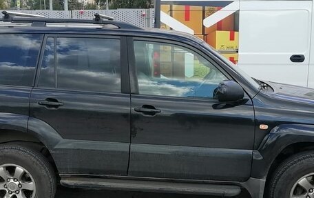 Toyota Land Cruiser Prado 120 рестайлинг, 2008 год, 1 850 000 рублей, 2 фотография