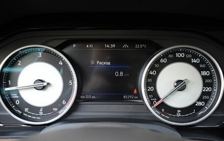 Volkswagen Touareg III, 2018 год, 4 650 000 рублей, 11 фотография