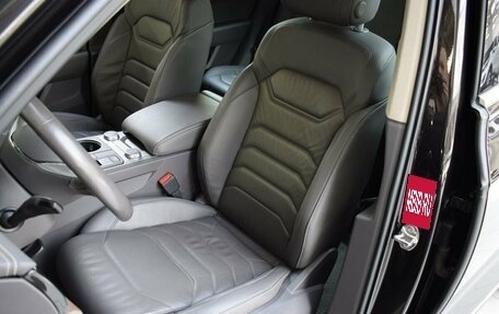 Volkswagen Touareg III, 2018 год, 4 650 000 рублей, 15 фотография