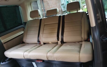 Volkswagen Multivan T6 рестайлинг, 2018 год, 4 600 000 рублей, 11 фотография