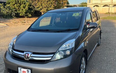 Toyota ISis I, 2012 год, 1 450 000 рублей, 3 фотография