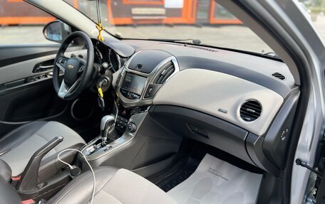 Chevrolet Cruze II, 2013 год, 639 000 рублей, 8 фотография