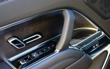 Land Rover Range Rover IV рестайлинг, 2025 год, 20 900 000 рублей, 12 фотография